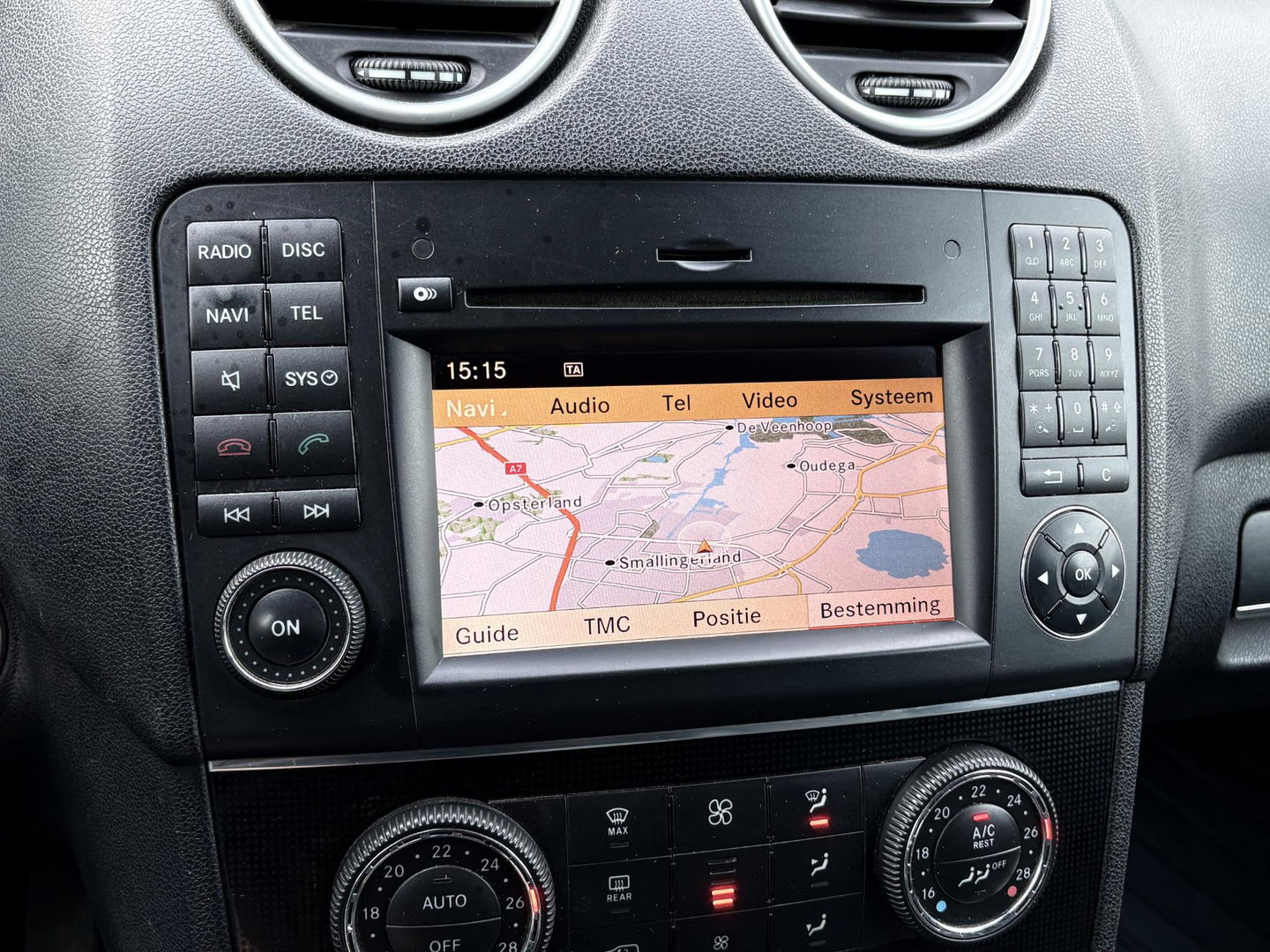 Mercedes-Benz M-Klasse ML 300 V6 205 PK AUT | 3500KG TREKHAAK | AIRMATIC LUCHTVERING | 4MATIC