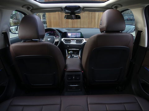 BMW 3 Serie Touring 330e xDr. 292PK / High Executive / ACC / Laser