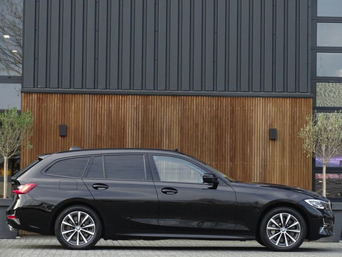 BMW 3 Serie Touring 330e xDr. 292PK / High Executive / ACC / Laser