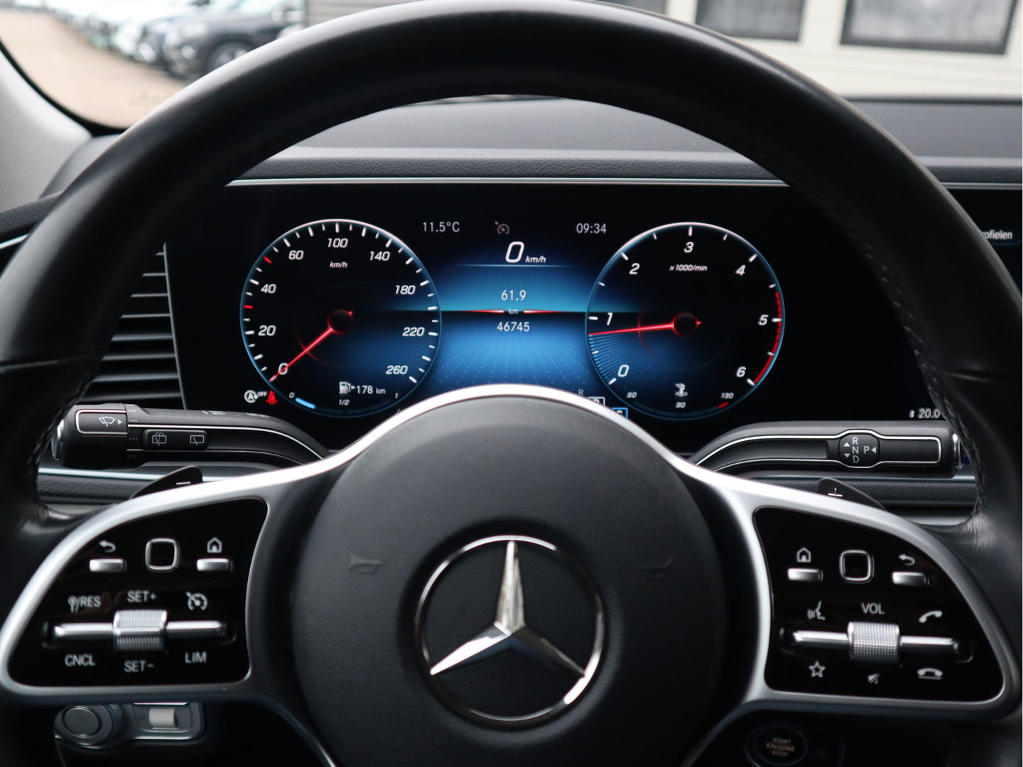 Mercedes-Benz GLE 300 D 4MATIC Euro 6 - Grijs Kenteken - 1ste Eigenaar NL Autos