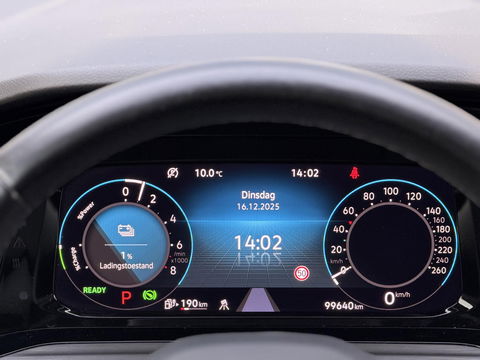 Volkswagen Golf 1.4 eHybrid Style |SOH97%|Carplay|ACC|ErgoActive|Allseason