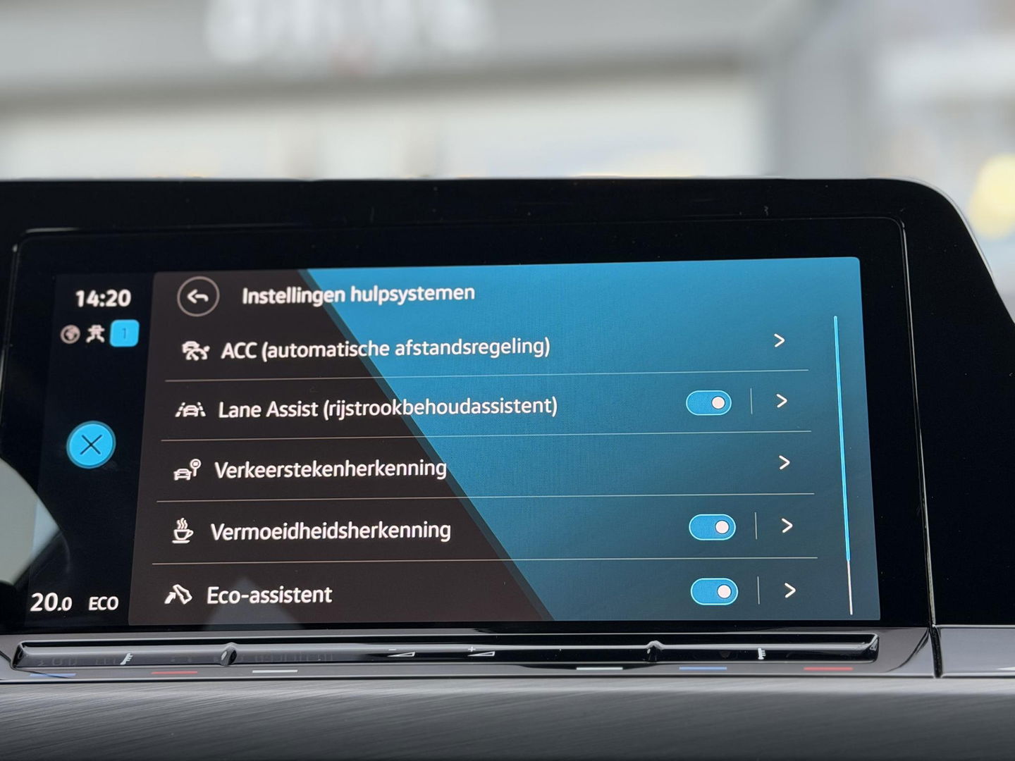 Volkswagen Golf 1.4 eHybrid Style |SOH97%|Carplay|ACC|ErgoActive|Allseason