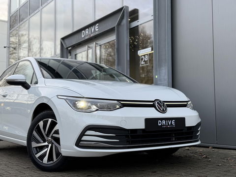 Volkswagen Golf 1.4 eHybrid Style |SOH97%|Carplay|ACC|ErgoActive|Allseason