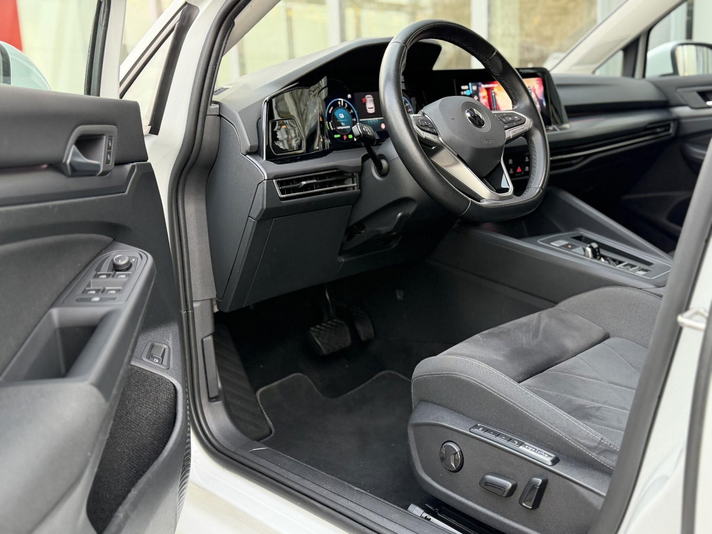 Volkswagen Golf 1.4 eHybrid Style |SOH97%|Carplay|ACC|ErgoActive|Allseason