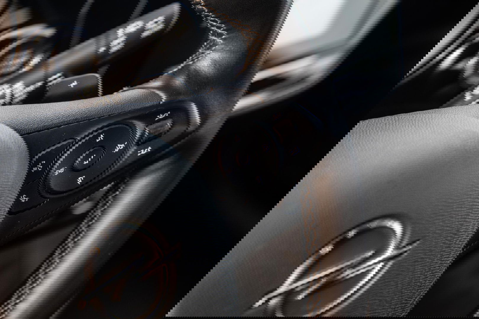 Opel Corsa 1.2 Turbo GS BLACK LINE / APPLE CARPLAY / AUTOMAAT / 360 CAMERA / STOELVERWARMING