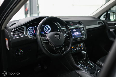 Volkswagen Tiguan 1.4 TSI ACT Highline DSG | LED | Adaptive | Trekhaak | Virtual Cockpit | Stoelverwarming | NAP NL auto |