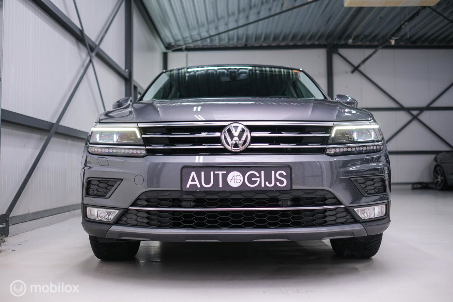 Volkswagen Tiguan 1.4 TSI ACT Highline DSG | LED | Adaptive | Trekhaak | Virtual Cockpit | Stoelverwarming | NAP NL auto |
