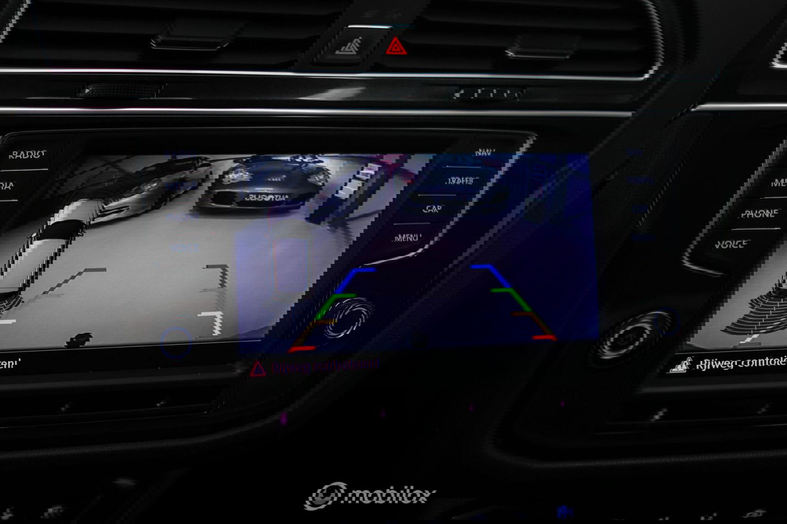 Volkswagen Tiguan 1.4 TSI ACT Highline DSG | LED | Adaptive | Trekhaak | Virtual Cockpit | Stoelverwarming | NAP NL auto |