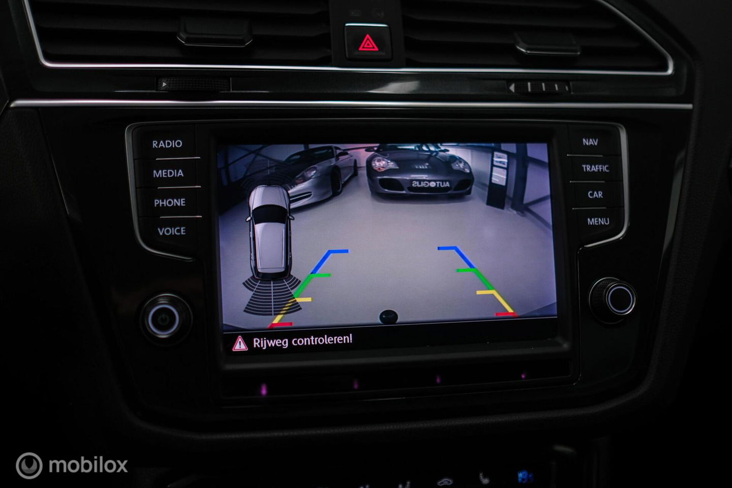 Volkswagen Tiguan 1.4 TSI ACT Highline DSG | LED | Adaptive | Trekhaak | Virtual Cockpit | Stoelverwarming | NAP NL auto |