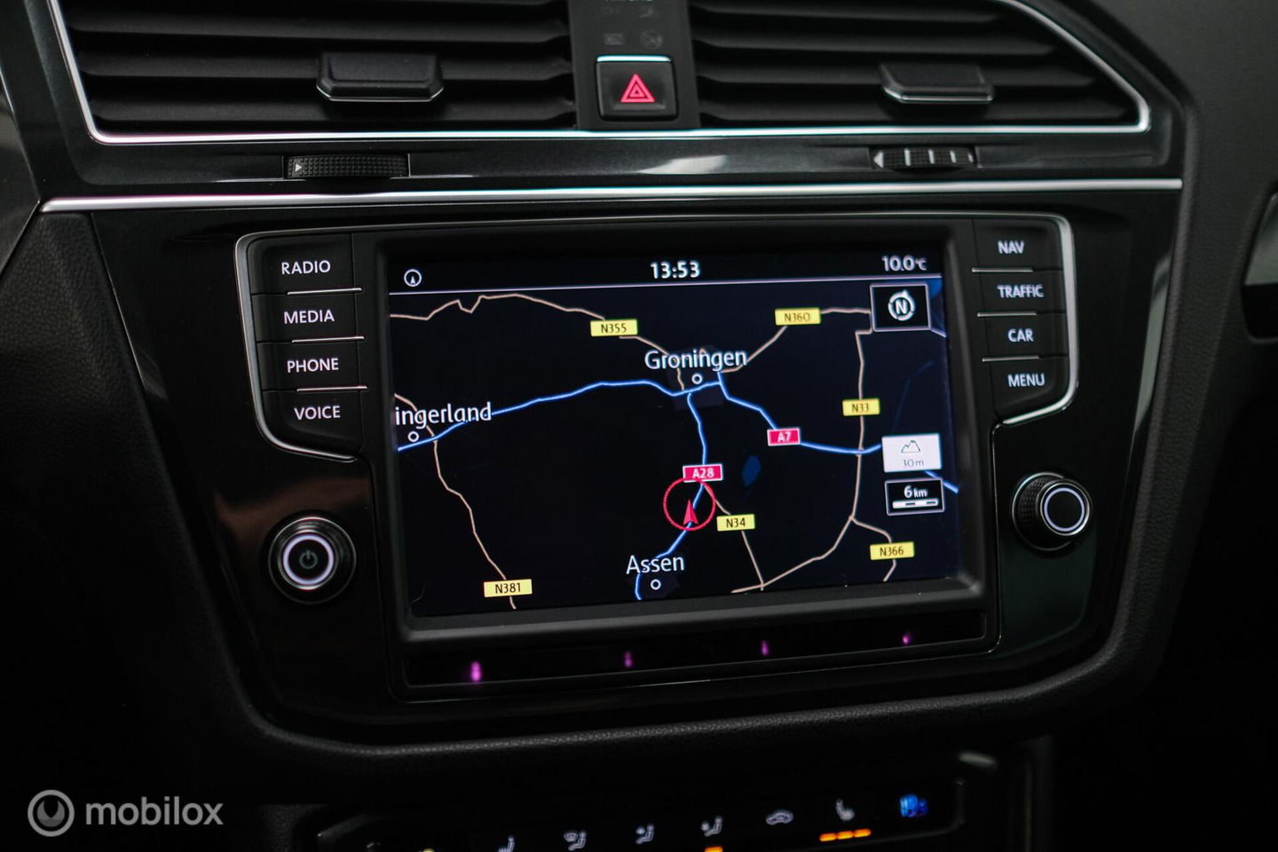 Volkswagen Tiguan 1.4 TSI ACT Highline DSG | LED | Adaptive | Trekhaak | Virtual Cockpit | Stoelverwarming | NAP NL auto |