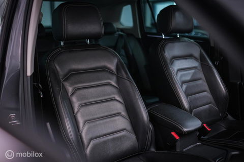 Volkswagen Tiguan 1.4 TSI ACT Highline DSG | LED | Adaptive | Trekhaak | Virtual Cockpit | Stoelverwarming | NAP NL auto |