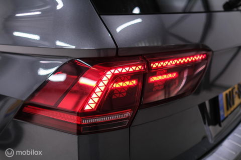 Volkswagen Tiguan 1.4 TSI ACT Highline DSG | LED | Adaptive | Trekhaak | Virtual Cockpit | Stoelverwarming | NAP NL auto |