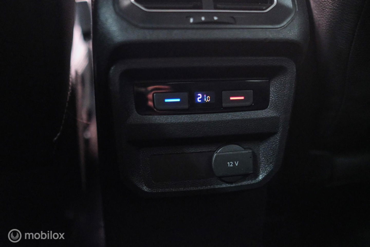 Volkswagen Tiguan 1.4 TSI ACT Highline DSG | LED | Adaptive | Trekhaak | Virtual Cockpit | Stoelverwarming | NAP NL auto |