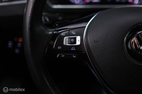 Volkswagen Tiguan 1.4 TSI ACT Highline DSG | LED | Adaptive | Trekhaak | Virtual Cockpit | Stoelverwarming | NAP NL auto |