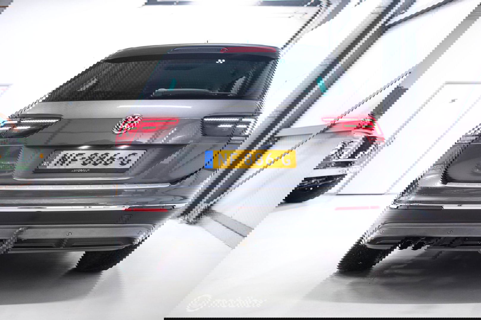 Volkswagen Tiguan 1.4 TSI ACT Highline DSG | LED | Adaptive | Trekhaak | Virtual Cockpit | Stoelverwarming | NAP NL auto |