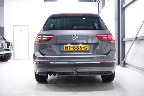 Volkswagen Tiguan 1.4 TSI ACT Highline DSG | LED | Adaptive | Trekhaak | Virtual Cockpit | Stoelverwarming | NAP NL auto |