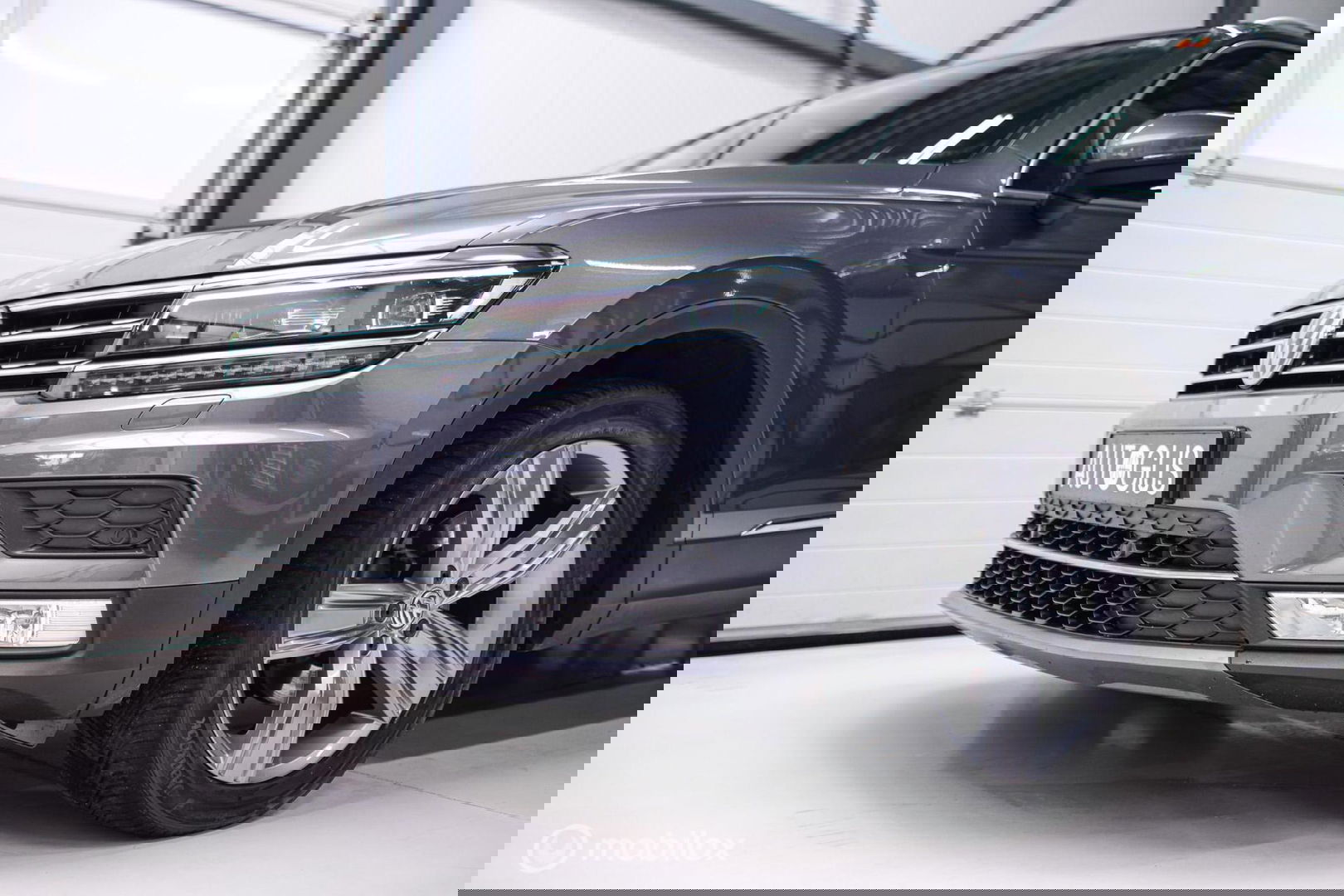 Volkswagen Tiguan 1.4 TSI ACT Highline DSG | LED | Adaptive | Trekhaak | Virtual Cockpit | Stoelverwarming | NAP NL auto |