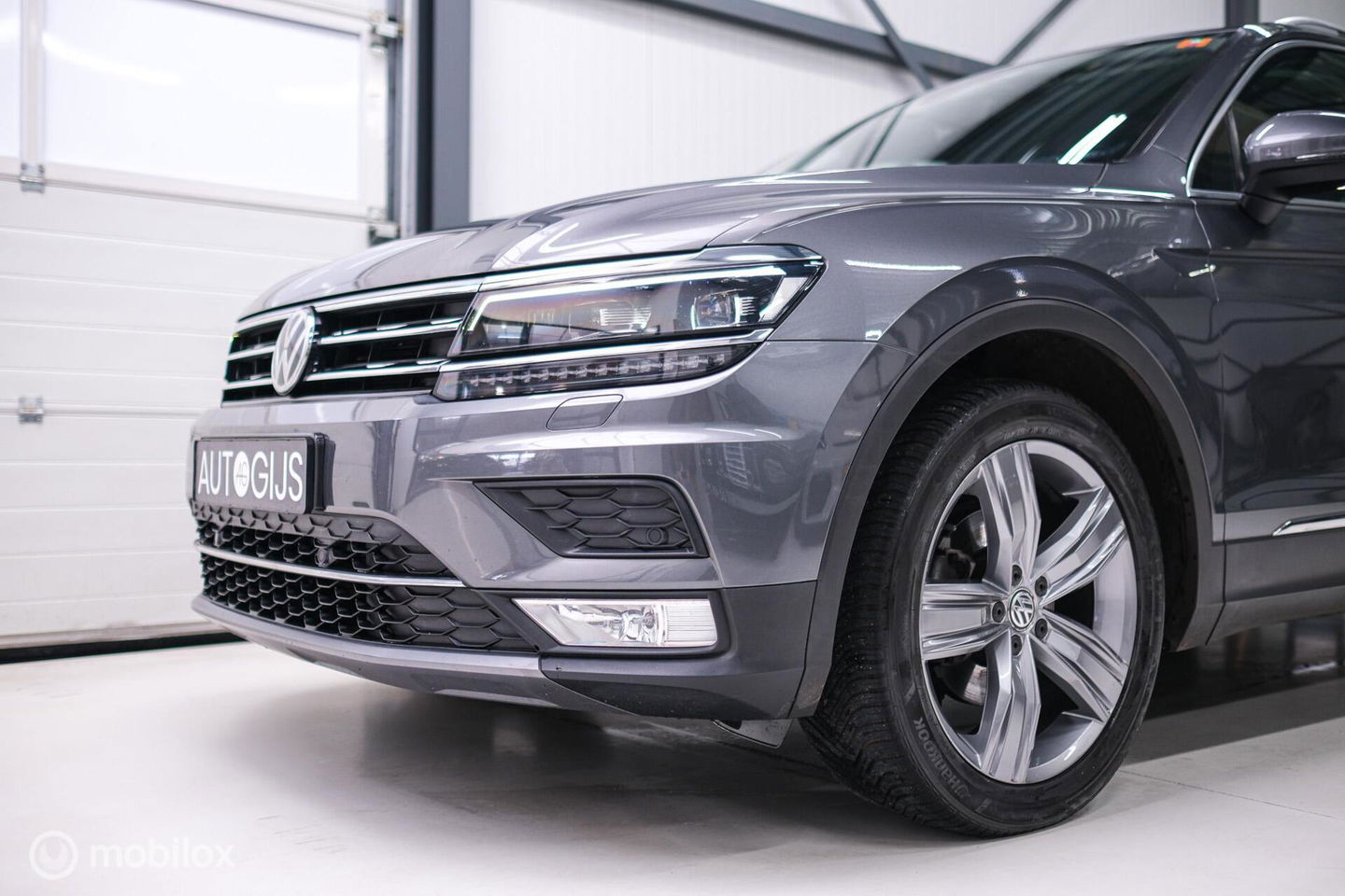 Volkswagen Tiguan 1.4 TSI ACT Highline DSG | LED | Adaptive | Trekhaak | Virtual Cockpit | Stoelverwarming | NAP NL auto |