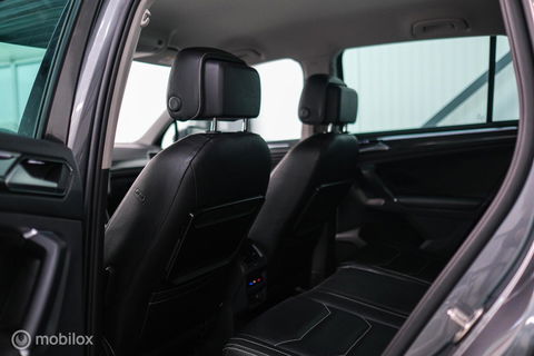 Volkswagen Tiguan 1.4 TSI ACT Highline DSG | LED | Adaptive | Trekhaak | Virtual Cockpit | Stoelverwarming | NAP NL auto |