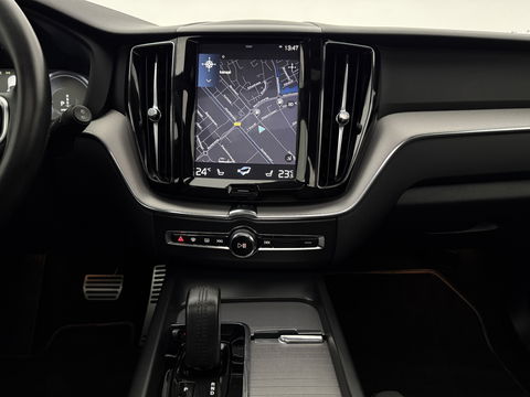 Volvo XC60 2.0 T8 Twin Engine AWD R-design | SOH 86% | Pano | Memory | Virtual | Sfeer | Camera | Adap. Cruise | Stoelverw. | Carplay