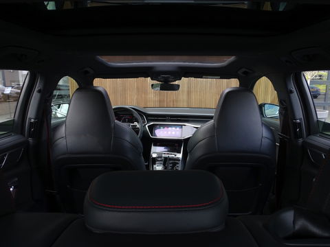 Audi RS6 Avant TFSI V8 731PK quattro carbon / B&O / Laser