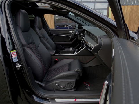 Audi RS6 Avant TFSI V8 731PK quattro carbon / B&O / Laser