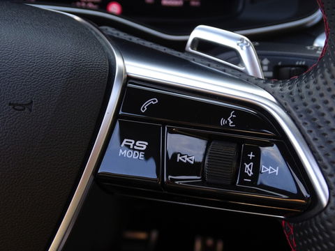 Audi RS6 Avant TFSI V8 731PK quattro carbon / B&O / Laser