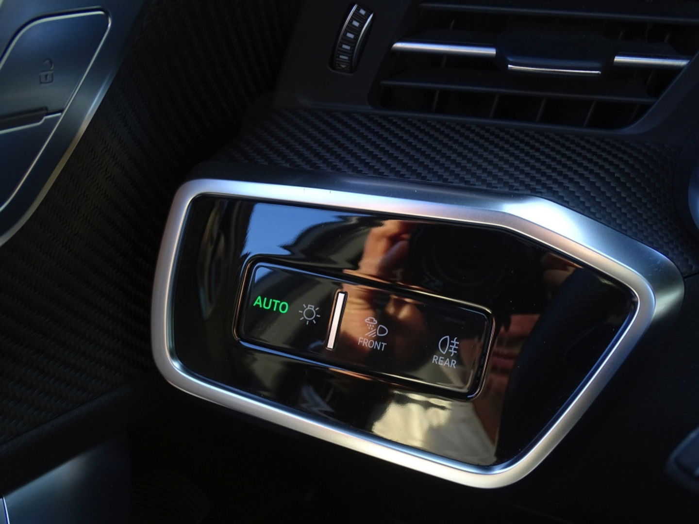 Audi RS6 Avant TFSI V8 731PK quattro carbon / B&O / Laser