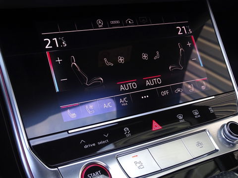 Audi RS6 Avant TFSI V8 731PK quattro carbon / B&O / Laser