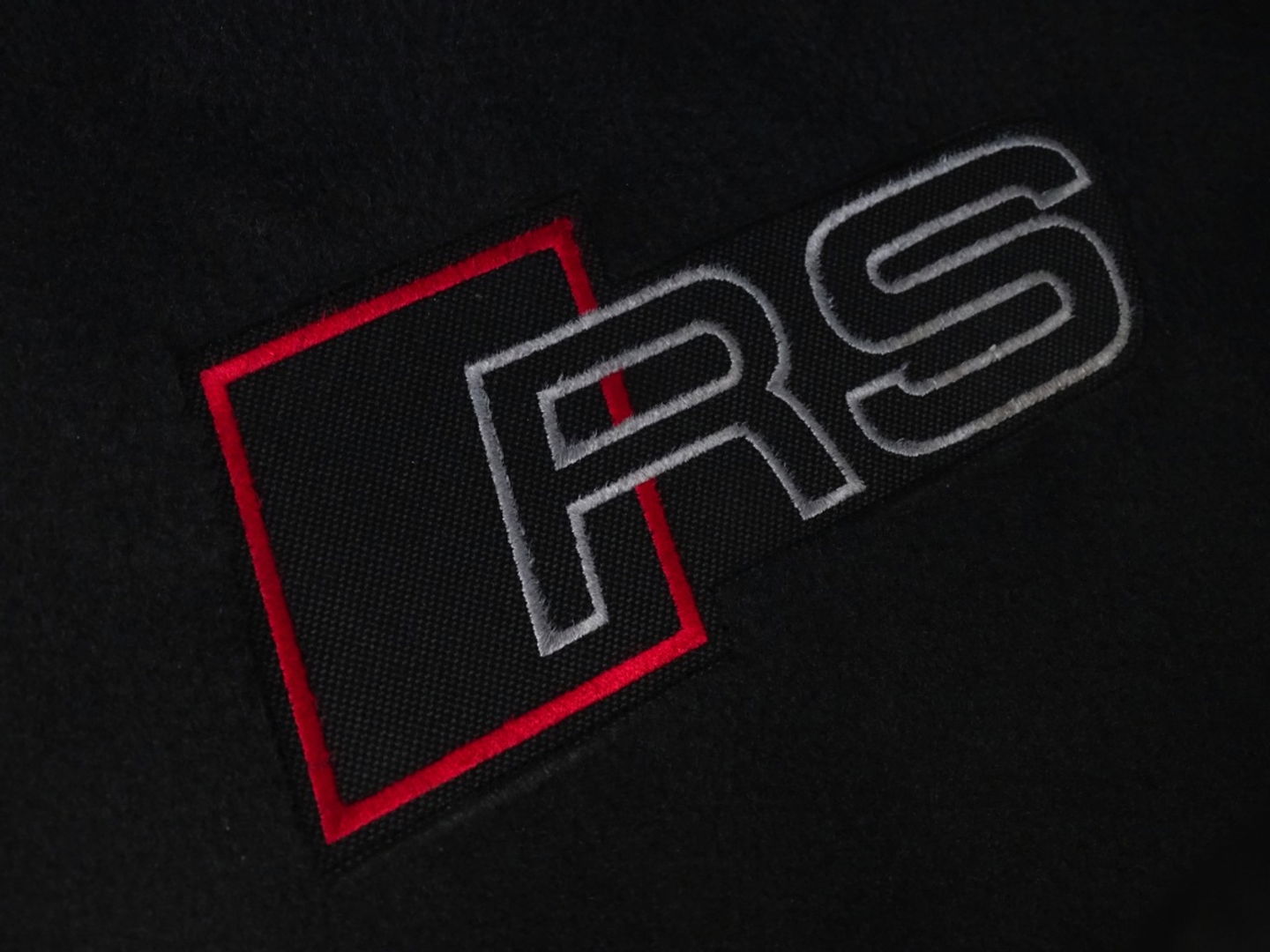 Audi RS6 Avant TFSI V8 731PK quattro carbon / B&O / Laser