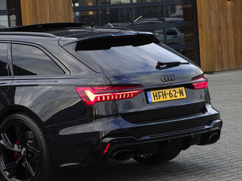 Audi RS6 Avant TFSI V8 731PK quattro carbon / B&O / Laser