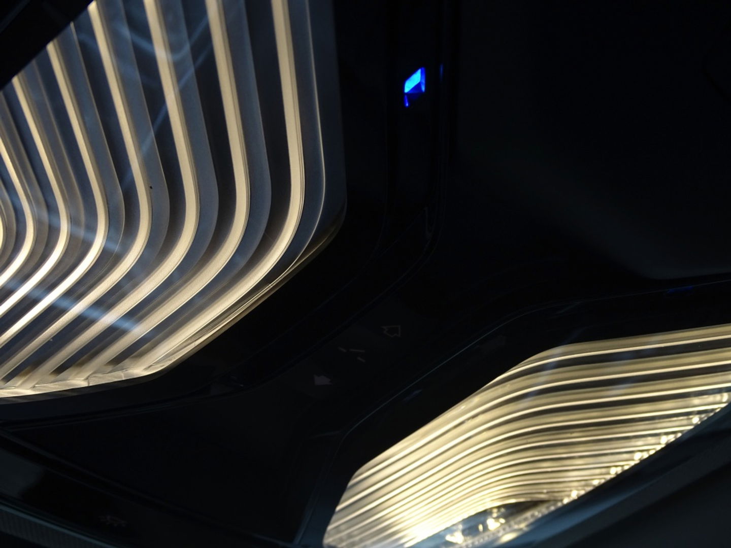 BMW 3 Serie Touring 330e xDr. 292PK / High Executive / ACC / Laser