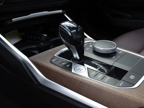 BMW 3 Serie Touring 330e xDr. 292PK / High Executive / ACC / Laser