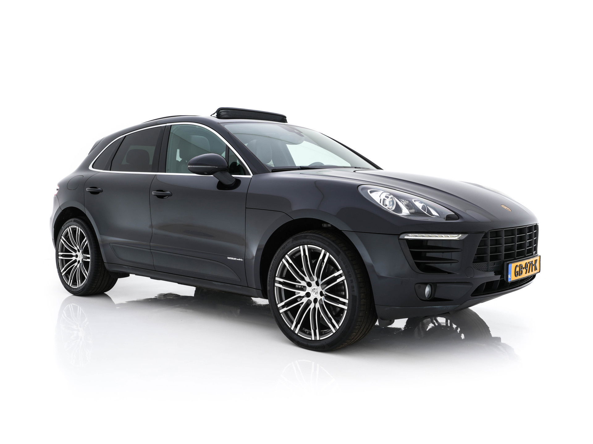 Porsche Macan 3.0 S Aut. *PANO | LUXURY-LEATHER | XENON | SPORT-CHRONO-PACK | MEMORY-PACK | BOSE-SOUND | AIR-SUSPENSION | HEATED-COMFORTSEATS | CAMERA | NAVI-FULLMAP | PRIVACY-GLASS | SHIFT-PADDLES | 21''ALU*