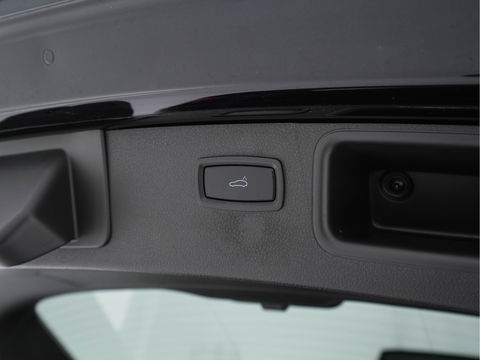 Porsche Macan 3.0 S Aut. *PANO | LUXURY-LEATHER | XENON | SPORT-CHRONO-PACK | MEMORY-PACK | BOSE-SOUND | AIR-SUSPENSION | HEATED-COMFORTSEATS | CAMERA | NAVI-FULLMAP | PRIVACY-GLASS | SHIFT-PADDLES | 21''ALU*