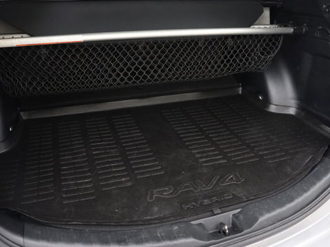 Toyota RAV4 2.5 Hybrid AWD Dynamic | Stoel & stuurverwarming | Adaptive cruise | Trekhaak | Camera | Navigatie | Climate control | Bluetooth