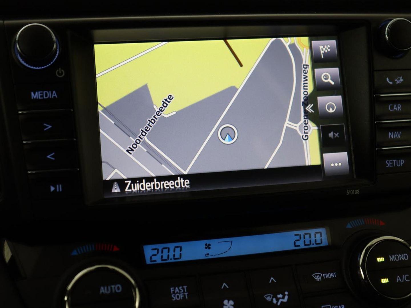 Toyota RAV4 2.5 Hybrid AWD Dynamic | Stoel & stuurverwarming | Adaptive cruise | Trekhaak | Camera | Navigatie | Climate control | Bluetooth