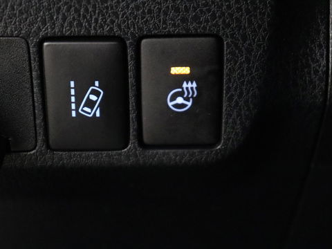 Toyota RAV4 2.5 Hybrid AWD Dynamic | Stoel & stuurverwarming | Adaptive cruise | Trekhaak | Camera | Navigatie | Climate control | Bluetooth