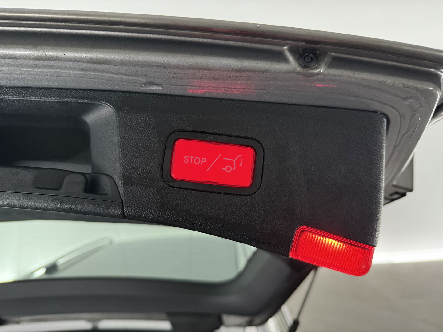 Mercedes-Benz E-Klasse 200 CDI Ambition Avantgarde | Export | Camera | Clima | Stoelverw. | Leder | Cruise | Navi | NAP