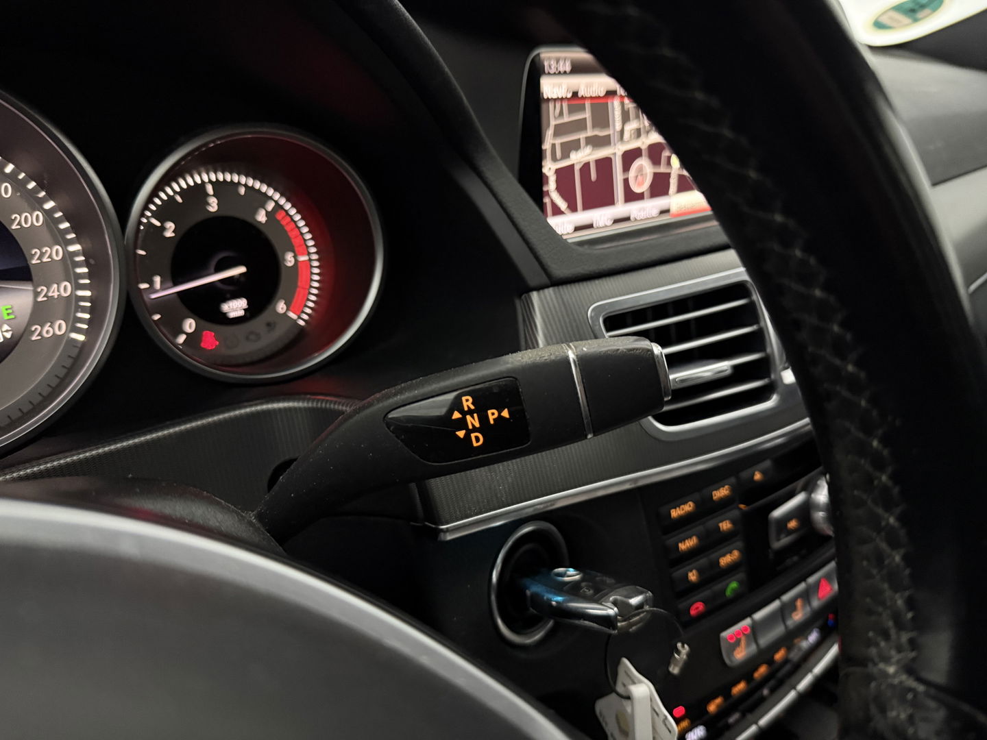 Mercedes-Benz E-Klasse 200 CDI Ambition Avantgarde | Export | Camera | Clima | Stoelverw. | Leder | Cruise | Navi | NAP