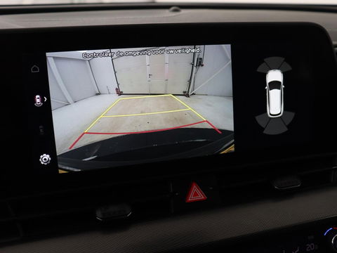 Kia Sportage 1.6 T-GDI Plug-in Hybrid AWD DynamicLine | Adaptive cruise | Carplay | Camera | Climate control | Navigatie | Digital Cockpit | PHEV