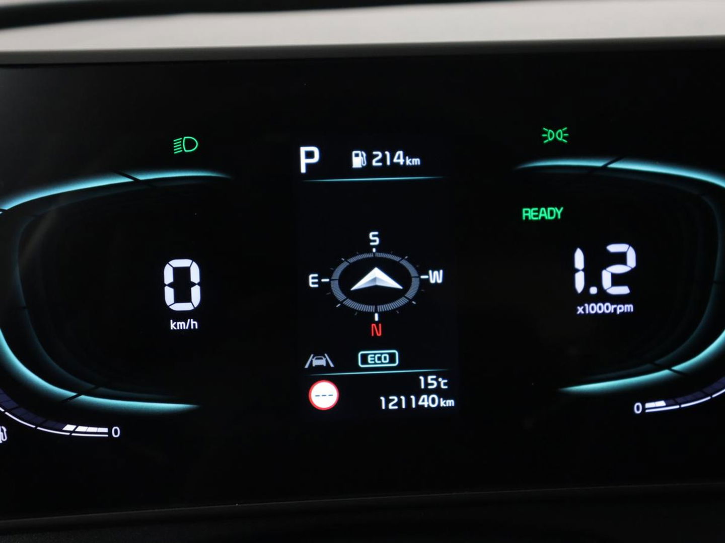 Kia Sportage 1.6 T-GDI Plug-in Hybrid AWD DynamicLine | Adaptive cruise | Carplay | Camera | Climate control | Navigatie | Digital Cockpit | PHEV