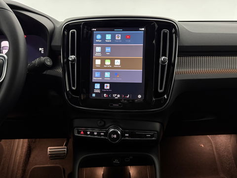 Volvo XC40 Recharge Twin Plus 408PK 78 kWh | SOH 94% | Snelladen | Camera | Adap. Cruise | Stoel/Stuur verw. | Trekh. | Carplay | Keyless