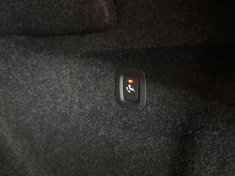 Volvo XC40 Recharge Twin Plus 408PK 78 kWh | SOH 94% | Snelladen | Camera | Adap. Cruise | Stoel/Stuur verw. | Trekh. | Carplay | Keyless