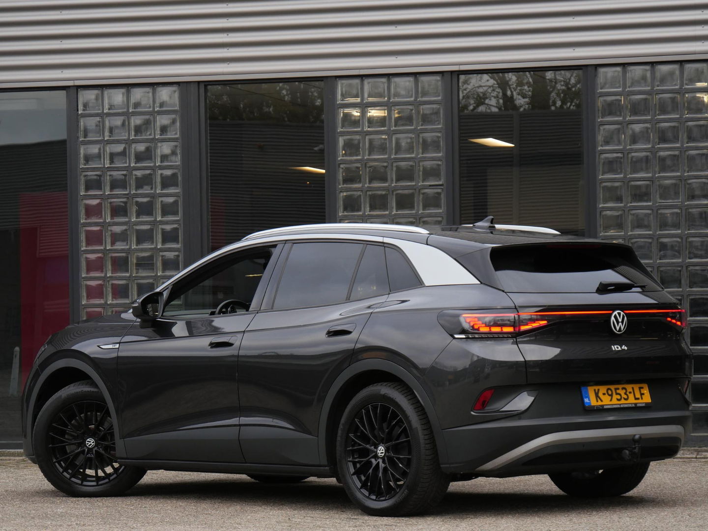 Volkswagen ID.4 1ST MAX 77kWh/ PANORAMADAK/ 360°CAMERA/ ELEKT. KLEP/ WEGKL. TREKHAAK/