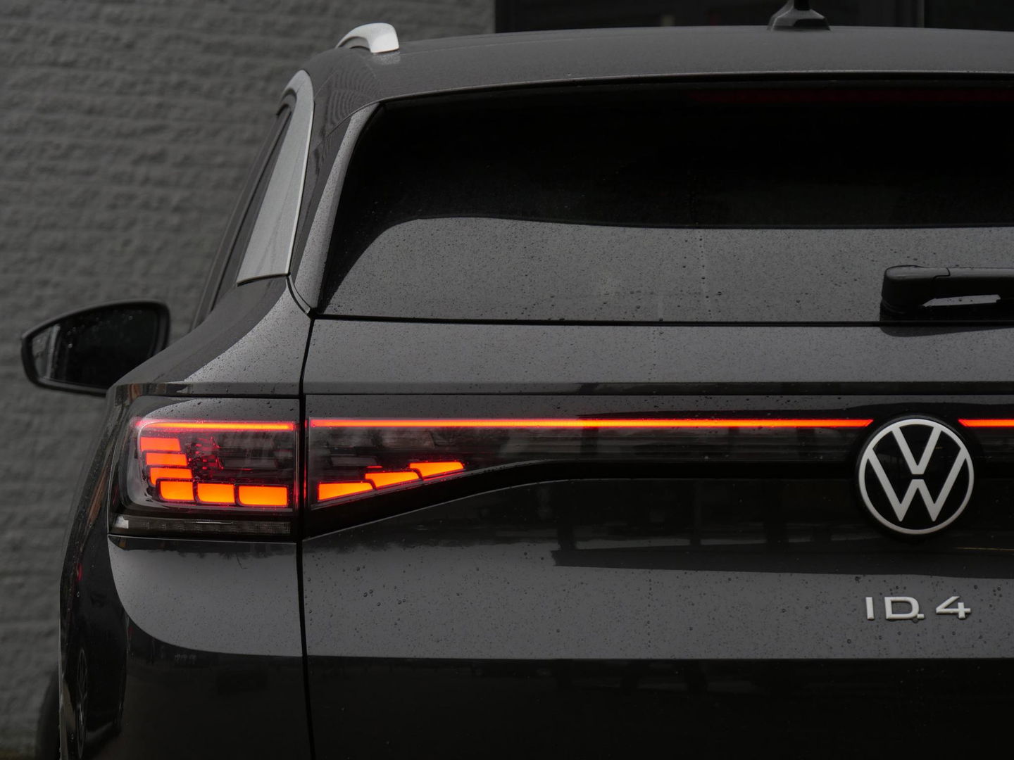 Volkswagen ID.4 1ST MAX 77kWh/ PANORAMADAK/ 360°CAMERA/ ELEKT. KLEP/ WEGKL. TREKHAAK/