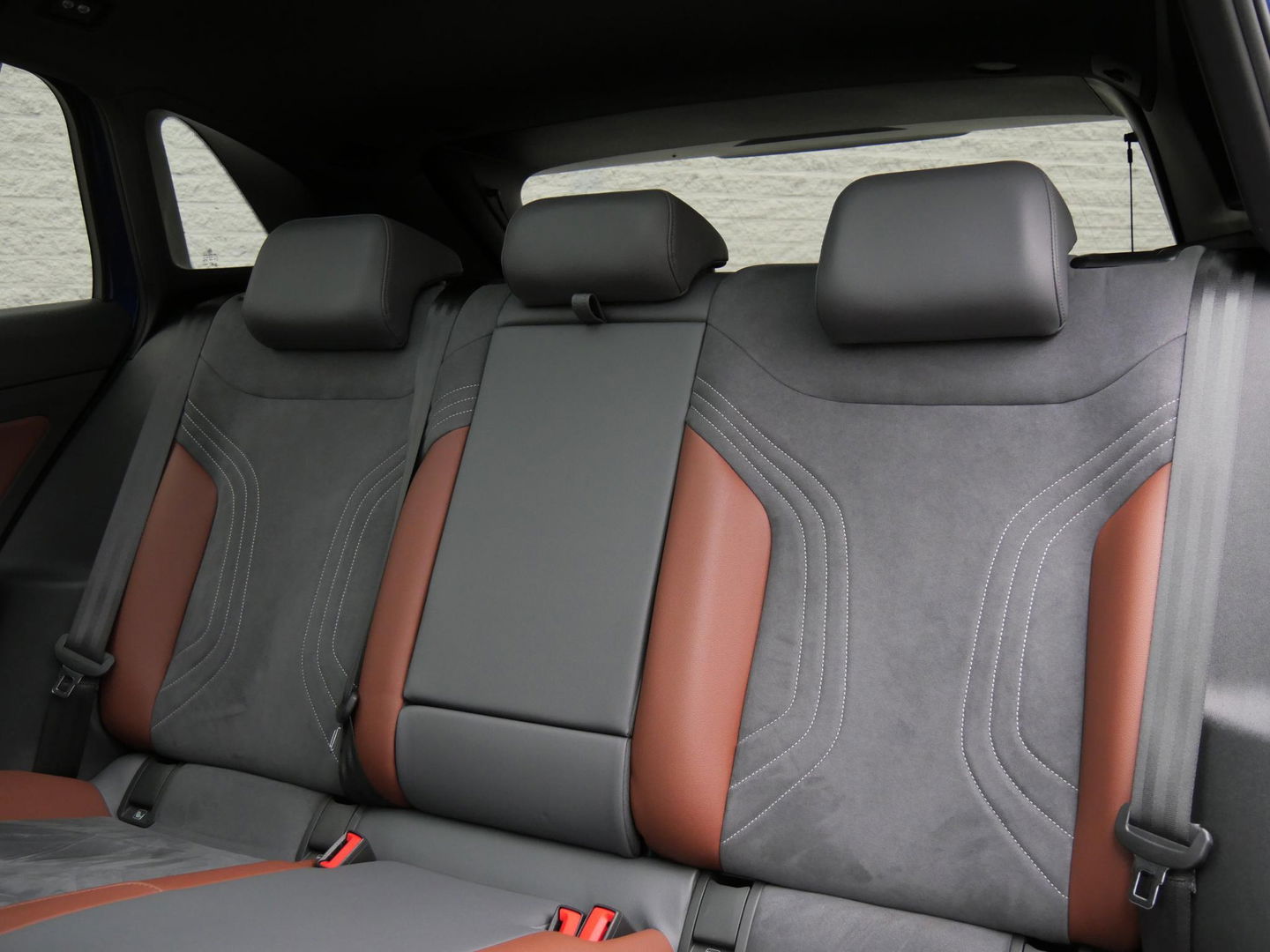 Volkswagen ID.4 1ST MAX 77kWh/ PANORAMADAK/ 360°CAMERA/ ELEKT. KLEP/ WEGKL. TREKHAAK/