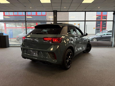 Volkswagen T-Roc 1.5 TSI R-Line I Automaat I PANO I LMV I Volledig dealeronderhouden I 2de eigenaar