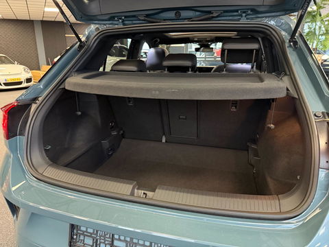 Volkswagen T-Roc 1.5 TSI R-Line I Automaat I PANO I LMV I Volledig dealeronderhouden I 2de eigenaar