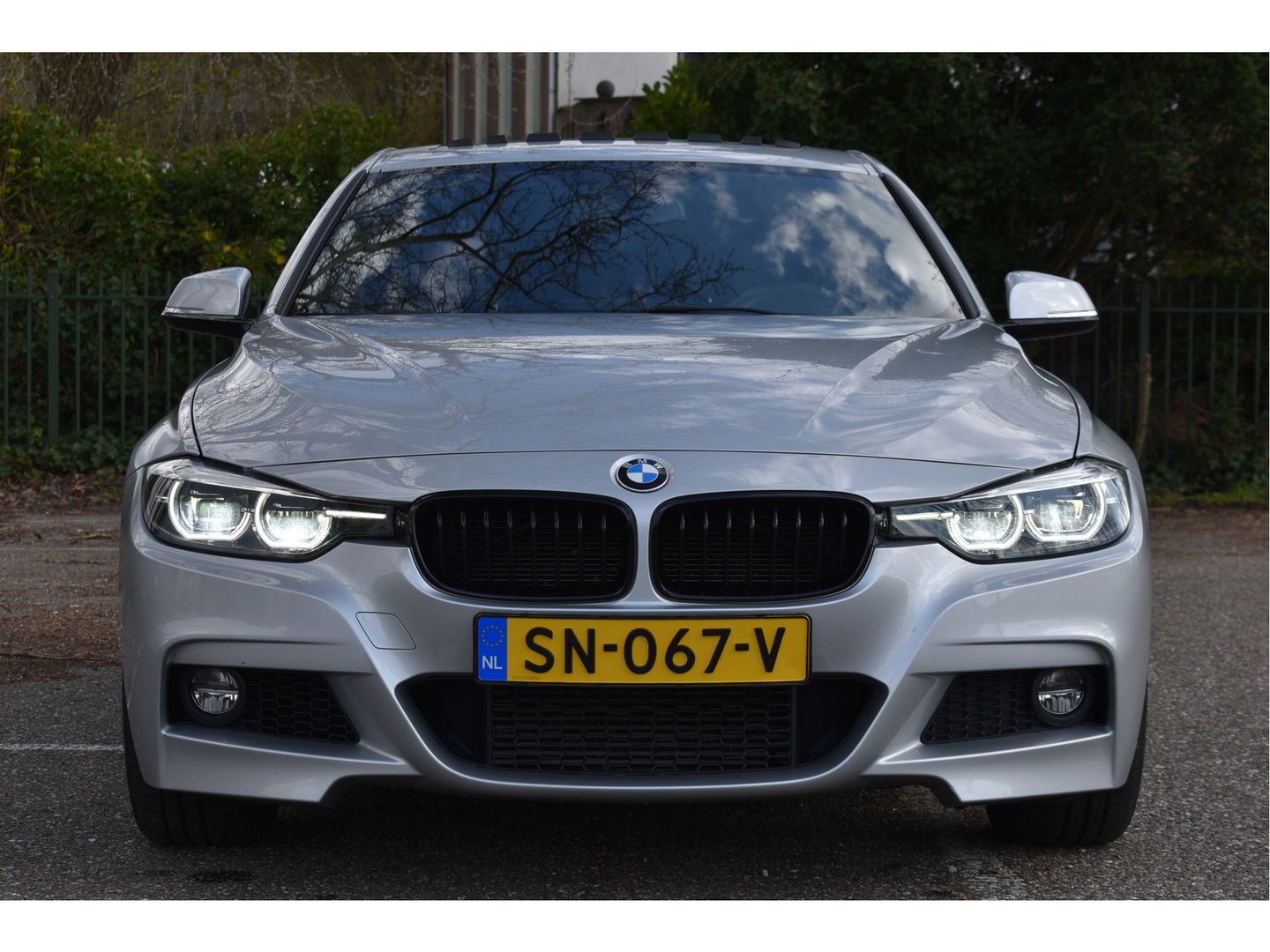 BMW 3 Serie 318i 318 I Edition M Sport Shadow Executive NL-AUTO | OPEN DAK | DIGITALE TELLERS | LEDEREN BEKL | Z+W BANDEN | STOELVERWARMING | NAVI